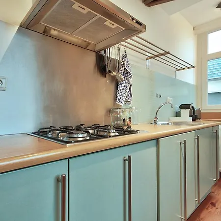 Appartement Vondel 1 *
